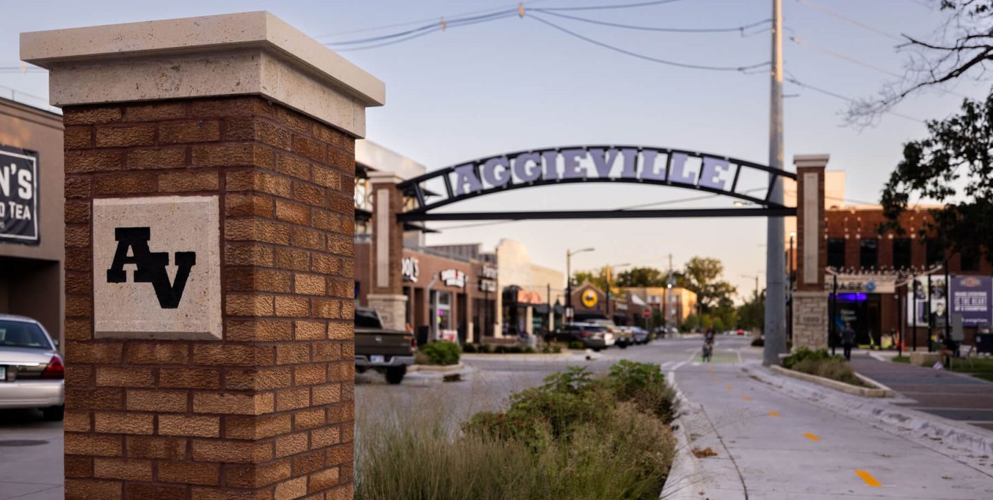 Aggieville Sign